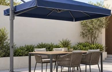 Minh họa dù lệch tâm tán chữ nhật xanh đậm với trụ bên và tay đỡ chéo