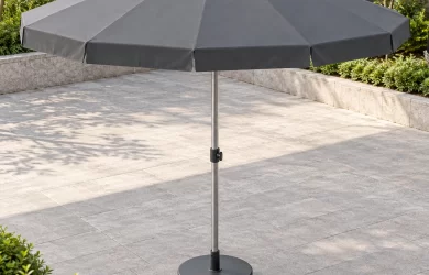 Minh họa ô chính tâm tán tròn xám có diềm, trụ giữa màu bạc và đế tròn